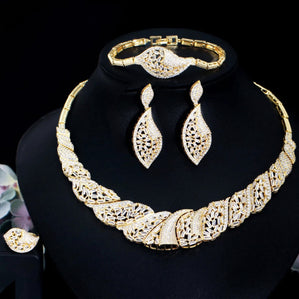 luxusny-setspolocenskej-bizuterie-zlaty