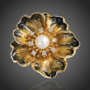 brošňa kvet čierno zlatá s pravou perlou