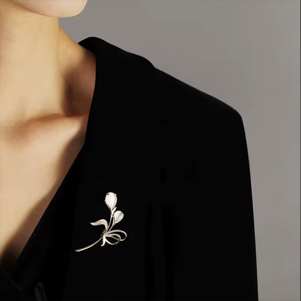 Brošňa kvet Locillina