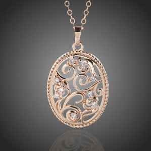 Náhrdelník medajlón so zirkónmi Tianna