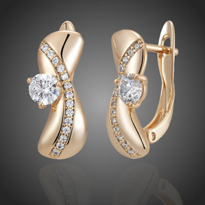 náušnice dámske so zirkónmi