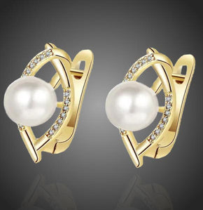 náušnice s prelou so zitkónmi ozlátená bižutéria