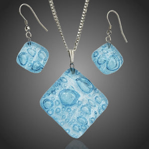 set arte zo skla modrý bublinkový dizajn