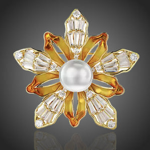 brošňa žltý kvet s perlou