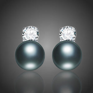 Náušnice s čiernymi riečnymi perlami Gretta