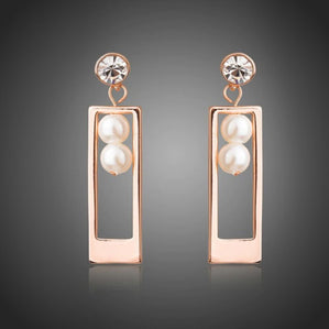 náušnice dlhé s perlami a krištáľmi