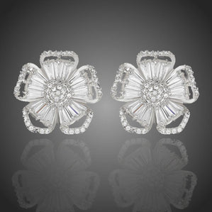 náušnice kvety so zirkónmi strieborne