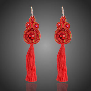 náušnice soutache dlhé strapce červené