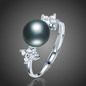 Prsteň s čiernou riečnou perlou Lamberta