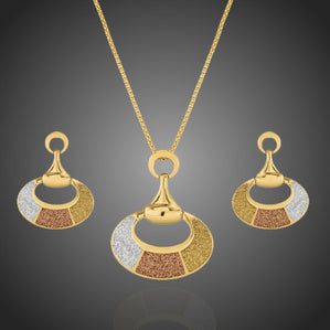 Set s kruhmi  Georgia Triontina